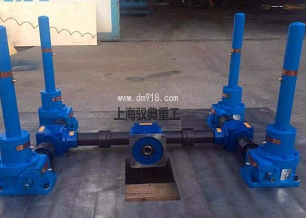 Chinese screw lift manufacturer – Dianmai Transmission helps customers complete the case of four linkage screw lift platforms.